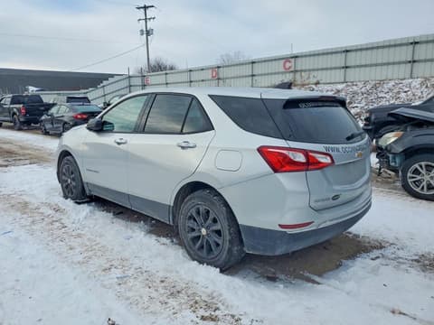 2018 Chevrolet Equinox, VIN 2GNAXREV0J6206802. Фото 2 з 6 з аукціону Copart. Каталог авто зі США OpenDataCar.