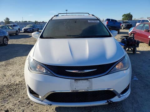 2017 Chrysler Pacifica, VIN 2C4RC1BGXHR747346. Фото 5 з 6 з аукціону Copart. Каталог авто зі США OpenDataCar.