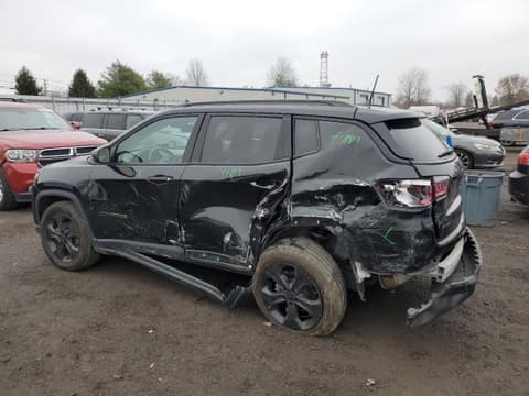 2021 Jeep Compass, VIN 3C4NJDBB9MT572976. Фото 2 з 6 з аукціону Copart. Каталог авто зі США OpenDataCar.