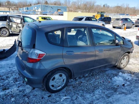 2013 Honda Fit, VIN JHMGE8H37DC040379. Фото 3 з 6 з аукціону Copart. Каталог авто зі США OpenDataCar.