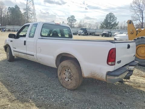 2000 Ford F-250 Super Duty, VIN 1FTNX20F0YEA21897. Zdjęcie 2 z 6 z aukcji Copart. Katalog aut z USA OpenDataCar.