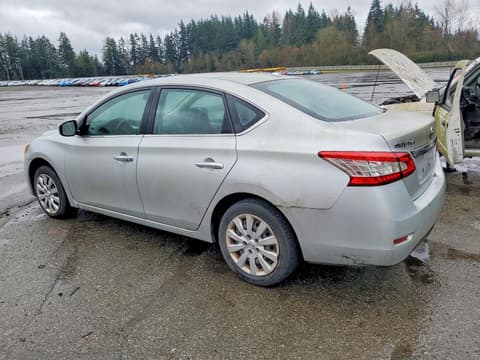 2015 Nissan Sentra, VIN 3N1AB7APXFY288713. Фото 2 з 6 з аукціону Copart. Каталог авто зі США OpenDataCar.