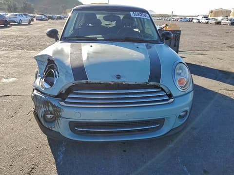 2013 Mini Cooper, VIN WMWSU3C56DT546082. Фото 5 з 6 з аукціону Copart. Каталог авто зі США OpenDataCar.