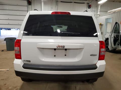 2011 Jeep Patriot, VIN 1J4NT1GA9BD132326. Фото 6 из 6 с аукциона Copart. Каталог авто из США OpenDataCar.