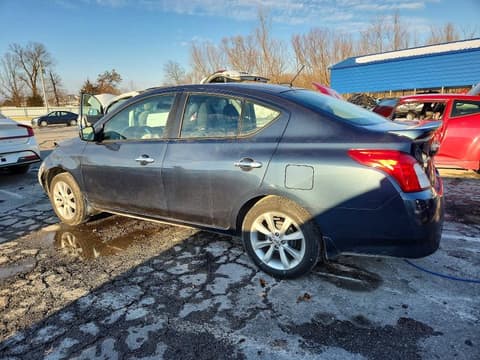 2016 Nissan Versa, VIN 3N1CN7AP7GL888278. Фото 2 з 6 з аукціону Copart. Каталог авто зі США OpenDataCar.