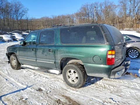 2001 Chevrolet Suburban, VIN 3GNFK16T41G263124. Фото 2 з 6 з аукціону Copart. Каталог авто зі США OpenDataCar.