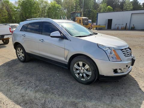 2016 Cadillac SRX, VIN 3GYFNBE31GS554526. Zdjęcie 4 z 6 z aukcji Copart. Katalog aut z USA OpenDataCar.