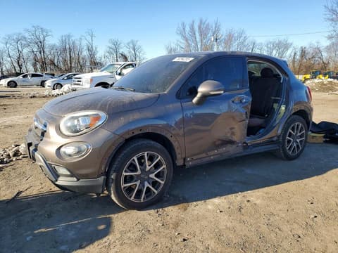 2016 Fiat 500X, VIN ZFBCFYETXGP445721. Фото 1 з 6 з аукціону Copart. Каталог авто зі США OpenDataCar.