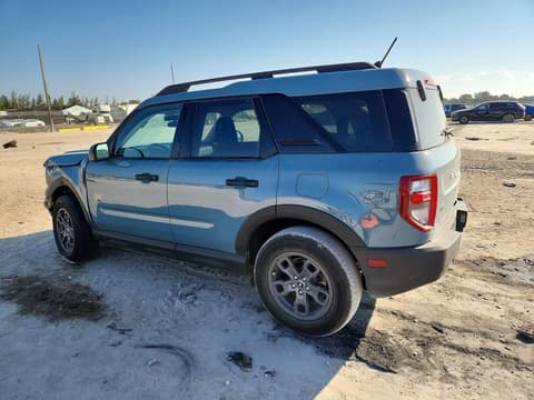 2022 Ford Bronco Sport, VIN 3FMCR9B69NRE34056. Фото 2 з 6 з аукціону Copart. Каталог авто зі США OpenDataCar.