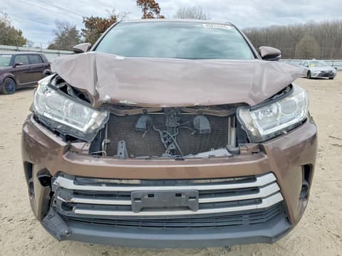 2018 Toyota Highlander, VIN 5TDZARFH8JS037267. Фото 5 з 6 з аукціону Copart. Каталог авто зі США OpenDataCar.