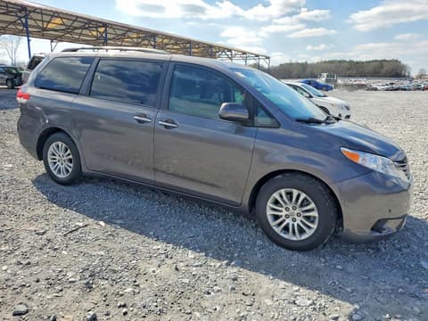 2013 Toyota Sienna, VIN 5TDYK3DC8DS331429. Фото 4 з 6 з аукціону Copart. Каталог авто зі США OpenDataCar.
