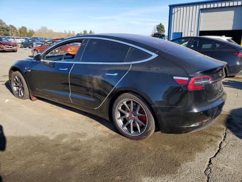 2018 Tesla Model 3, VIN 5YJ3E1EA9JF025441. Фото 2 з 6 з аукціону Copart. Каталог авто зі США OpenDataCar.