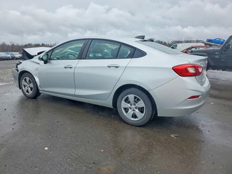 2018 Chevrolet Cruze, VIN 1G1BC5SM1J7219936. Фото 2 з 6 з аукціону Copart. Каталог авто зі США OpenDataCar.