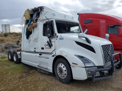 2023 Volvo VN, VIN 4V4NC9EH9PN610383. Фото 1 з 6 з аукціону Copart. Каталог авто зі США OpenDataCar.