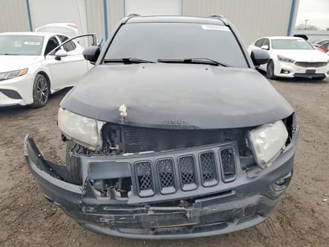 2016 Jeep Compass, VIN 1C4NJDEB1GD558799. Фото 5 з 6 з аукціону Copart. Каталог авто зі США OpenDataCar.