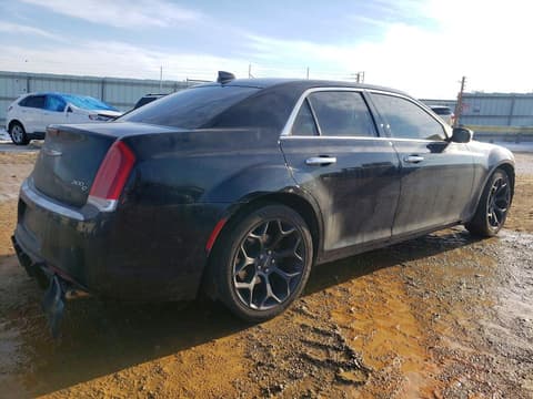 2019 Chrysler 300, VIN 2C3CCAPT2KH505552. Фото 3 з 6 з аукціону Copart. Каталог авто зі США OpenDataCar.