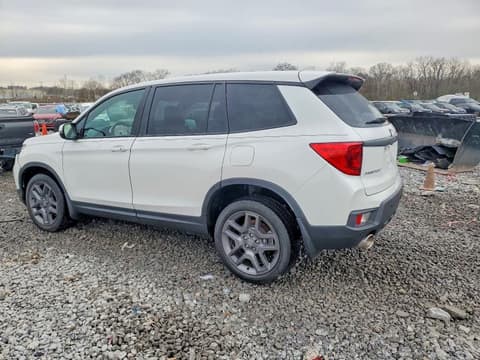 2023 Honda Passport, VIN 5FNYF8H53PB040343. Фото 2 з 6 з аукціону Copart. Каталог авто зі США OpenDataCar.