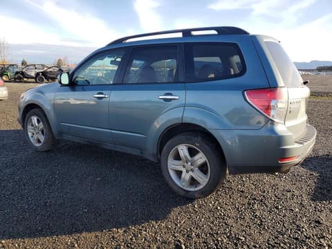 2010 Subaru Forester, VIN JF2SH6CC0AH773792. Фото 2 з 6 з аукціону Copart. Каталог авто зі США OpenDataCar.