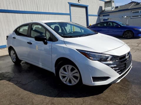 2025 Nissan Versa, VIN 3N1CN8DV9SL845697. Zdjęcie 4 z 6 z aukcji Copart. Katalog aut z USA OpenDataCar.