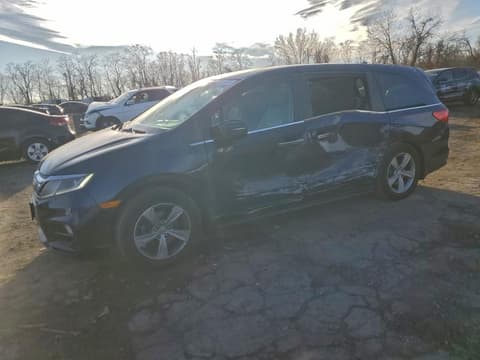 2018 Honda Odyssey, VIN 5FNRL6H78JB037867. Фото 1 з 6 з аукціону Copart. Каталог авто зі США OpenDataCar.