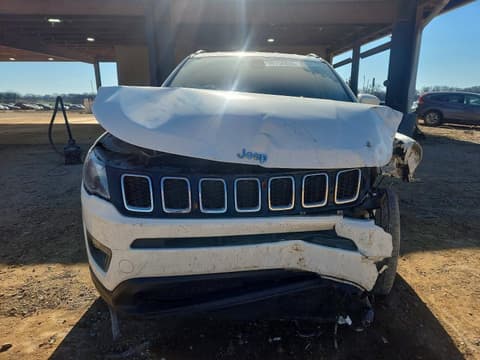 2020 Jeep Compass, VIN 3C4NJDBB0LT174666. Фото 5 з 6 з аукціону Copart. Каталог авто зі США OpenDataCar.