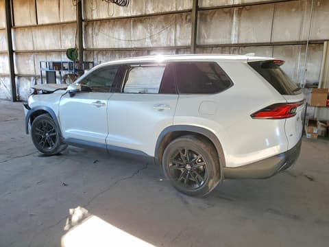 2024 Toyota Highlander, VIN 5TDAAAB55RS012803. Фото 2 з 6 з аукціону Copart. Каталог авто зі США OpenDataCar.