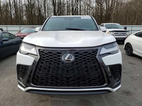 2024 Lexus LX 600, VIN JTJMB7CX5R4065541. Zdjęcie 5 z 6 z aukcji Copart. Katalog aut z USA OpenDataCar.
