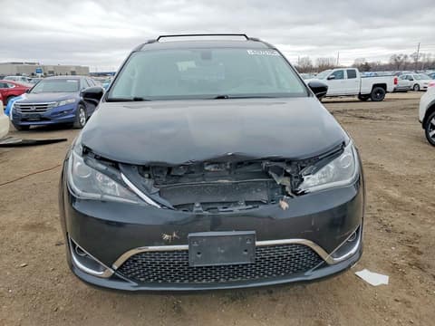 2017 Chrysler Pacifica, VIN 2C4RC1EG8HR796380. Фото 5 з 6 з аукціону Copart. Каталог авто зі США OpenDataCar.