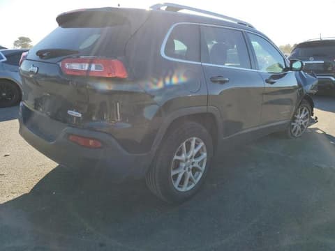 2016 Jeep Cherokee, VIN 1C4PJMCB3GW323403. Zdjęcie 3 z 6 z aukcji Copart. Katalog aut z USA OpenDataCar.