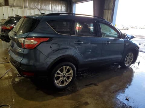 2018 Ford Escape, VIN 1FMCU0GD6JUC28388. Фото 3 з 6 з аукціону Copart. Каталог авто зі США OpenDataCar.