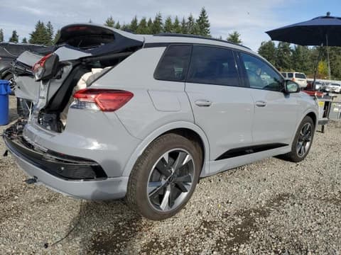 2024 Audi Q4 e-tron, VIN WA1LUBFZ1RP050083. Фото 3 з 6 з аукціону Copart. Каталог авто зі США OpenDataCar.