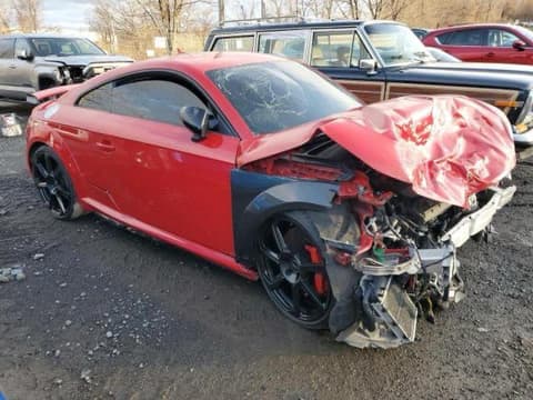2022 Audi TT RS, VIN WUAASAFV8N1900592. Фото 1 из 6 с аукциона Copart. Каталог авто из США OpenDataCar.