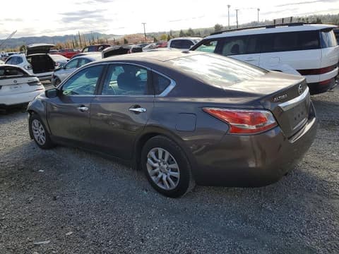 2015 Nissan Altima, VIN 1N4AL3AP3FC451641. Фото 2 з 6 з аукціону Copart. Каталог авто зі США OpenDataCar.