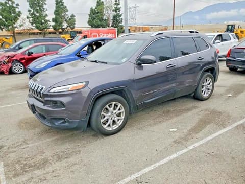 2018 Jeep Cherokee, VIN 1C4PJLLB8JD510617. Фото 1 из 6 с аукциона Copart. Каталог авто из США OpenDataCar.