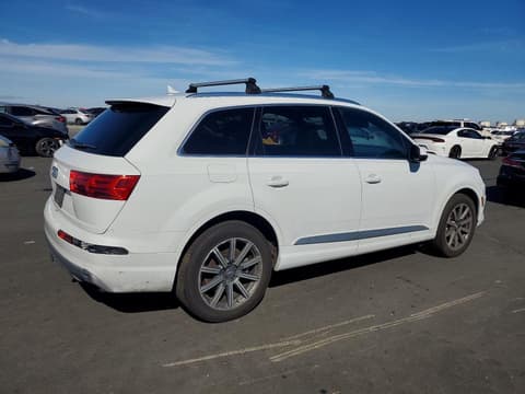2019 Audi Q7, VIN WA1LAAF76KD020134. Фото 3 з 6 з аукціону Copart. Каталог авто зі США OpenDataCar.