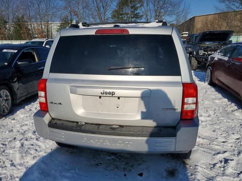2010 Jeep Patriot, VIN 1J4NF4GBXAD501680. Фото 6 з 6 з аукціону Copart. Каталог авто зі США OpenDataCar.
