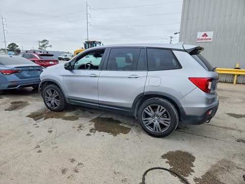 2020 Honda Passport, VIN 5FNYF7H54LB000020. Фото 2 з 6 з аукціону Copart. Каталог авто зі США OpenDataCar.