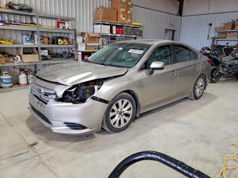 2015 Subaru Legacy, VIN 4S3BNAD69F3010564. Фото 1 з 6 з аукціону Copart. Каталог авто зі США OpenDataCar.