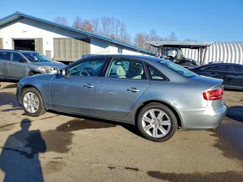 2010 Audi A4, VIN WAUAFAFLXAN038511. Фото 2 из 6 с аукциона Copart. Каталог авто из США OpenDataCar.