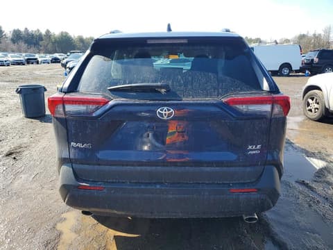 2024 Toyota RAV4, VIN 2T3A1RFV6RW483933. Фото 6 з 6 з аукціону Copart. Каталог авто зі США OpenDataCar.