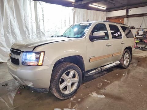 2013 Chevrolet Tahoe, VIN 1GNSKBE09DR227235. Фото 1 з 6 з аукціону Copart. Каталог авто зі США OpenDataCar.