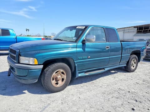 1997 Dodge Ram 1500, VIN 1B7HC13Z5VJ580485. Фото 1 з 6 з аукціону Copart. Каталог авто зі США OpenDataCar.