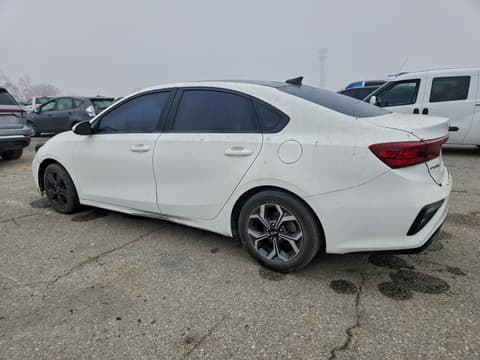 2020 Kia Forte, VIN 3KPF24AD1LE170537. Фото 2 из 6 с аукциона Copart. Каталог авто из США OpenDataCar.