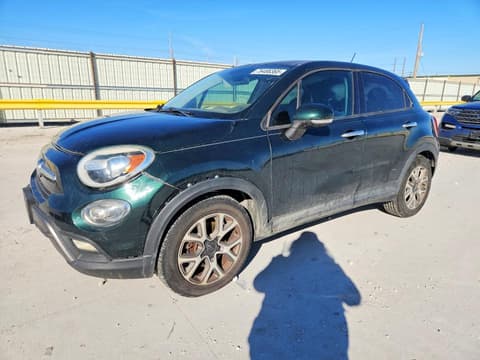 2016 Fiat 500X, VIN ZFBCFXCT3GP370020. Фото 1 из 6 с аукциона Copart. Каталог авто из США OpenDataCar.