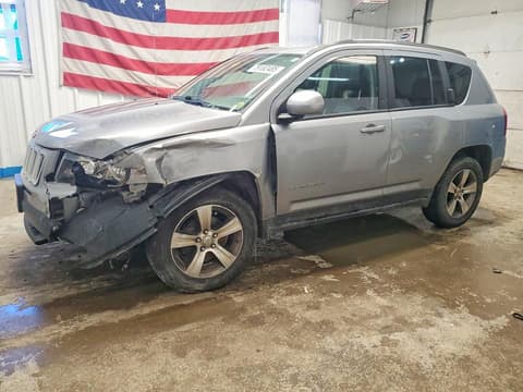 2016 Jeep Compass, VIN 1C4NJDEB9GD784072. Фото 1 з 6 з аукціону Copart. Каталог авто зі США OpenDataCar.