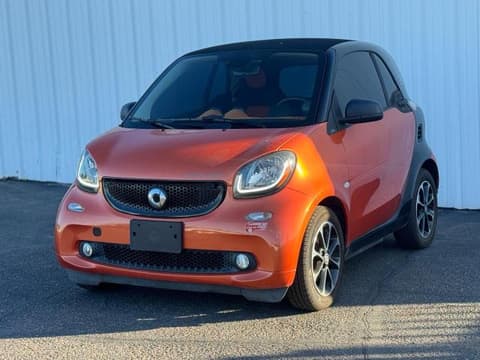 2017 Smart Fortwo, VIN WMEFJ9BAXHK230583. Фото 2 з 6 з аукціону Copart. Каталог авто зі США OpenDataCar.