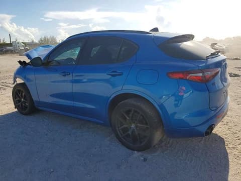 2020 Alfa romeo Stelvio, VIN ZASPAKAN3L7C76581. Фото 2 з 6 з аукціону Copart. Каталог авто зі США OpenDataCar.