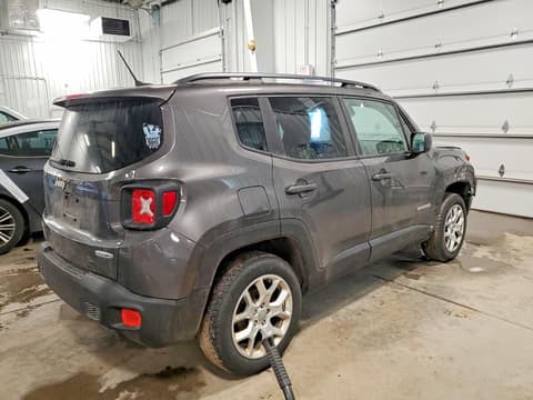 2017 Jeep Renegade, VIN ZACCJBBB1HPG62177. Фото 3 из 6 с аукциона Copart. Каталог авто из США OpenDataCar.