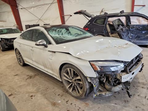 2024 Audi S5, VIN WAUC4CF59RA113651. Фото 4 из 6 с аукциона Copart. Каталог авто из США OpenDataCar.