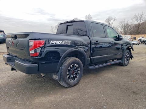 2024 Nissan Titan, VIN 1N6AA1ED6RN112950. Фото 3 з 6 з аукціону Copart. Каталог авто зі США OpenDataCar.